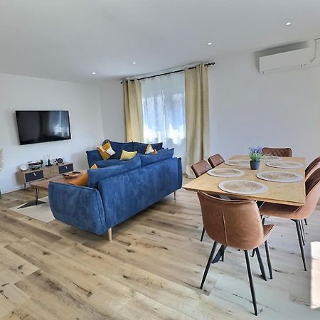 Appartement Alsace Neuf Garage, Parking Et Terrasse Colmar Exterior foto